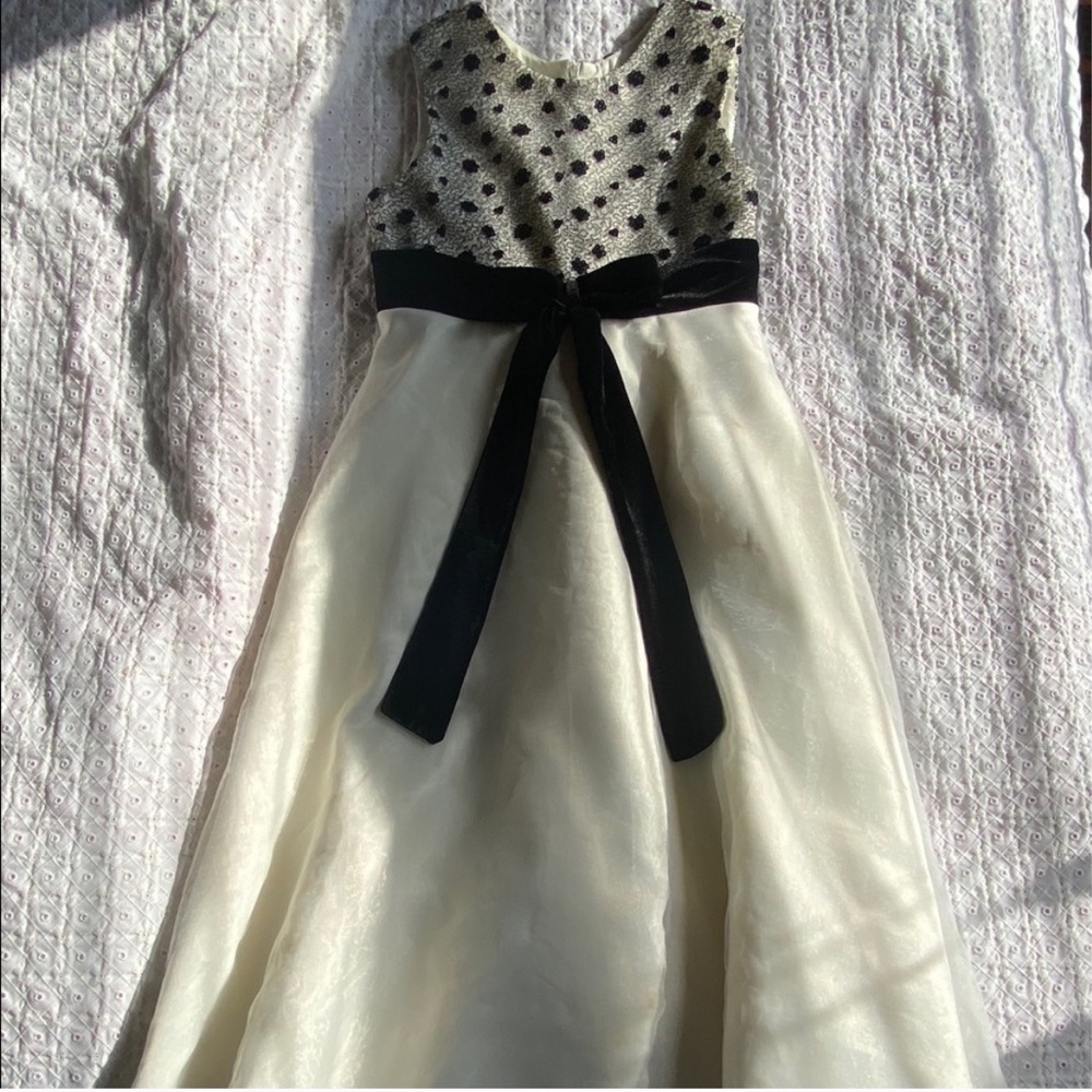 Girl’s Black and White Bow Floral Formal Dress 12